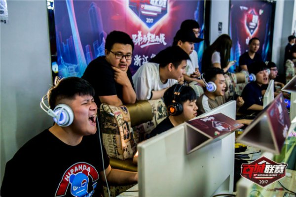 强队环境下 强队环境下